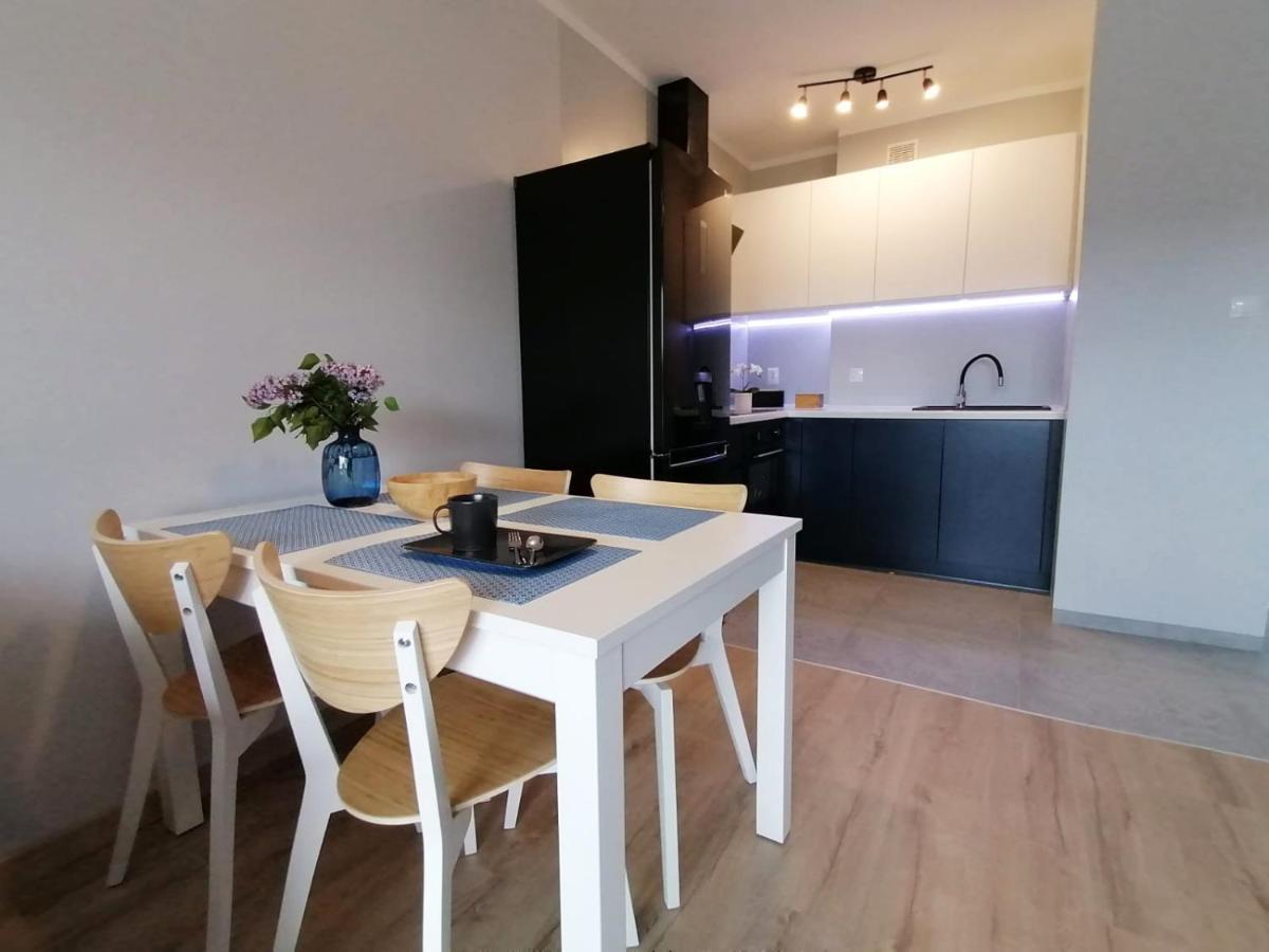 Apartament Gromadzyn 39 우스트르치키 돌네 외부 사진
